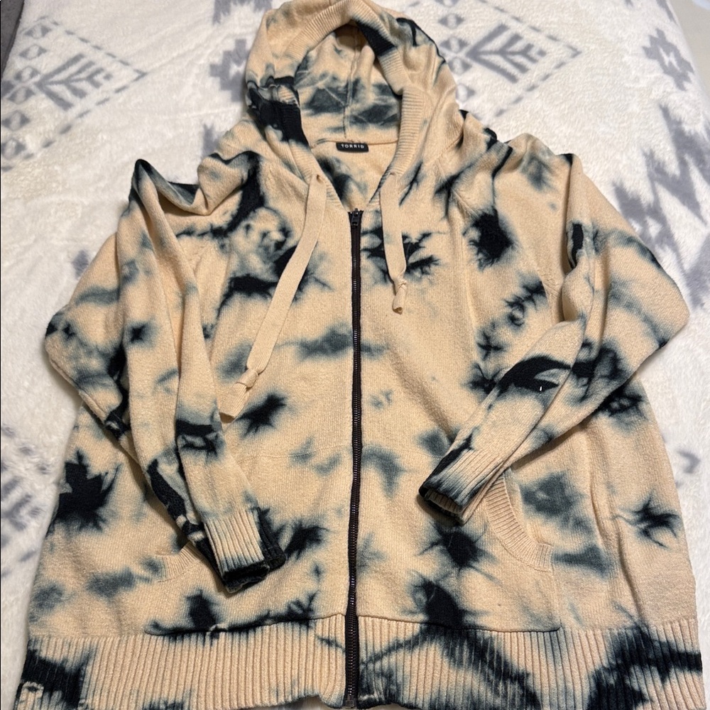 Torrid Black and Butter Tie-Dye Sweater